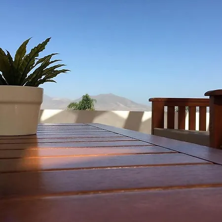Villa Miramar A8 With Private Heated Pool Wireless Internet Playa Blanca (Lanzarote)